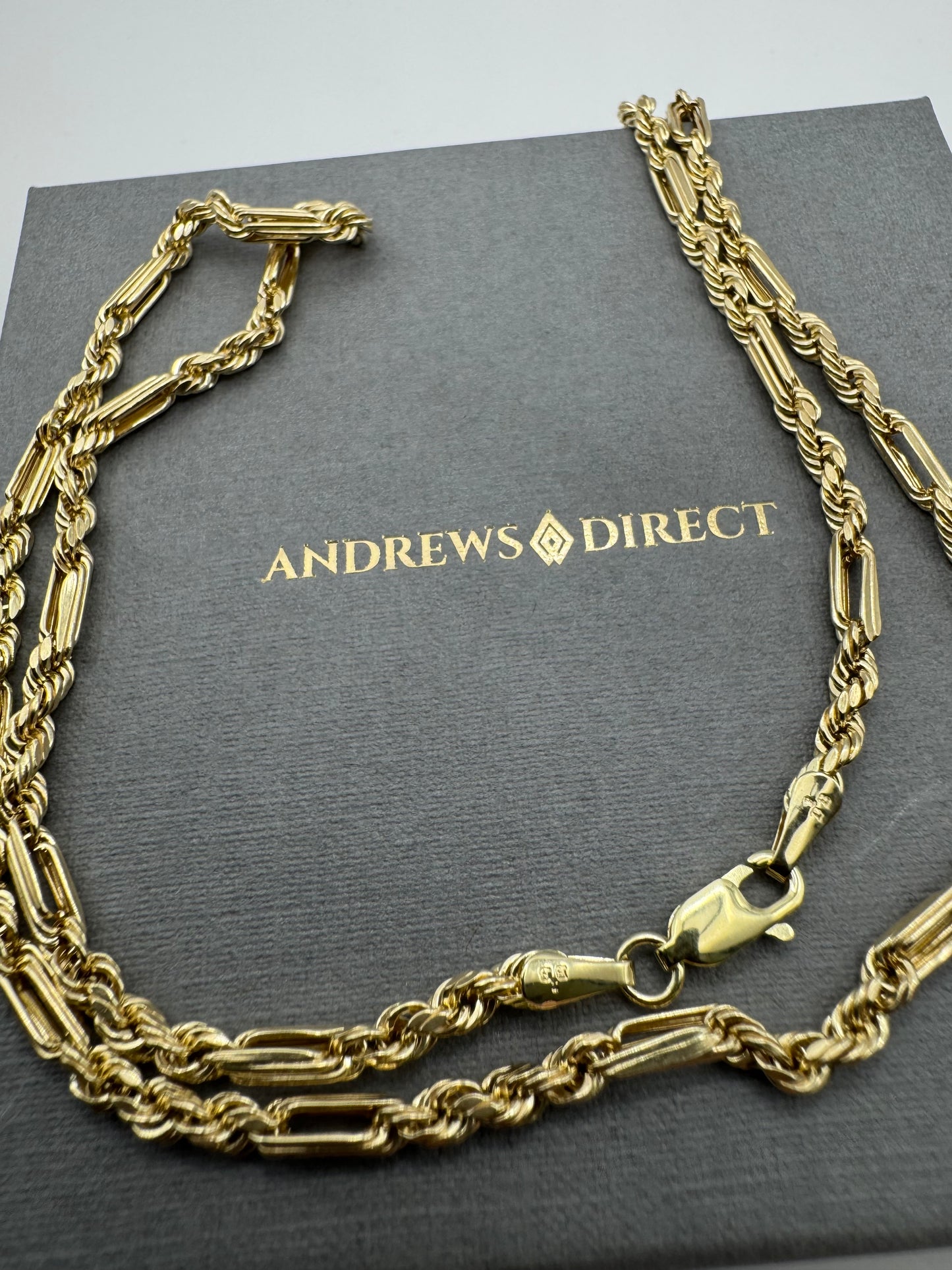 9ct Yellow Gold Diamond Cut 2.8mm Fancy Figaro/Rope Chain (1184)