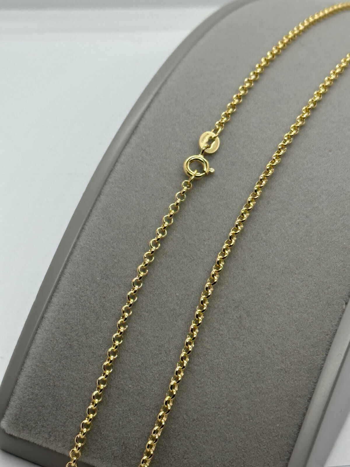 9ct Yellow Gold 2mm Round Hollow Belcher Link Chain (0583)