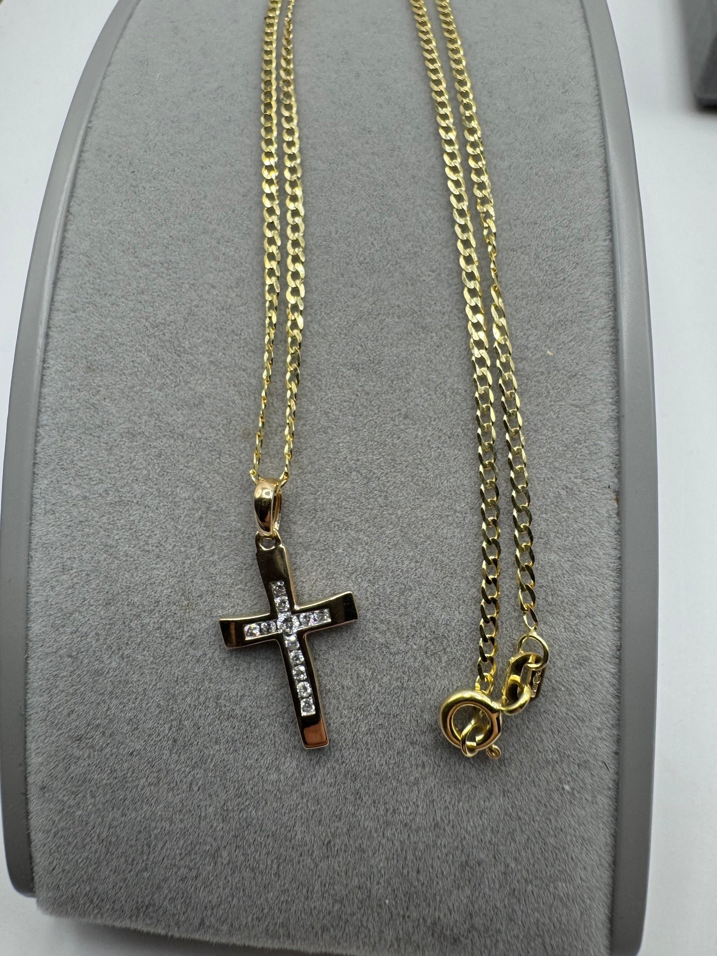 9ct Yellow Gold Diamonds Set 0.12 Ct Cross Pendant Necklace 20"/50cm (003.587)