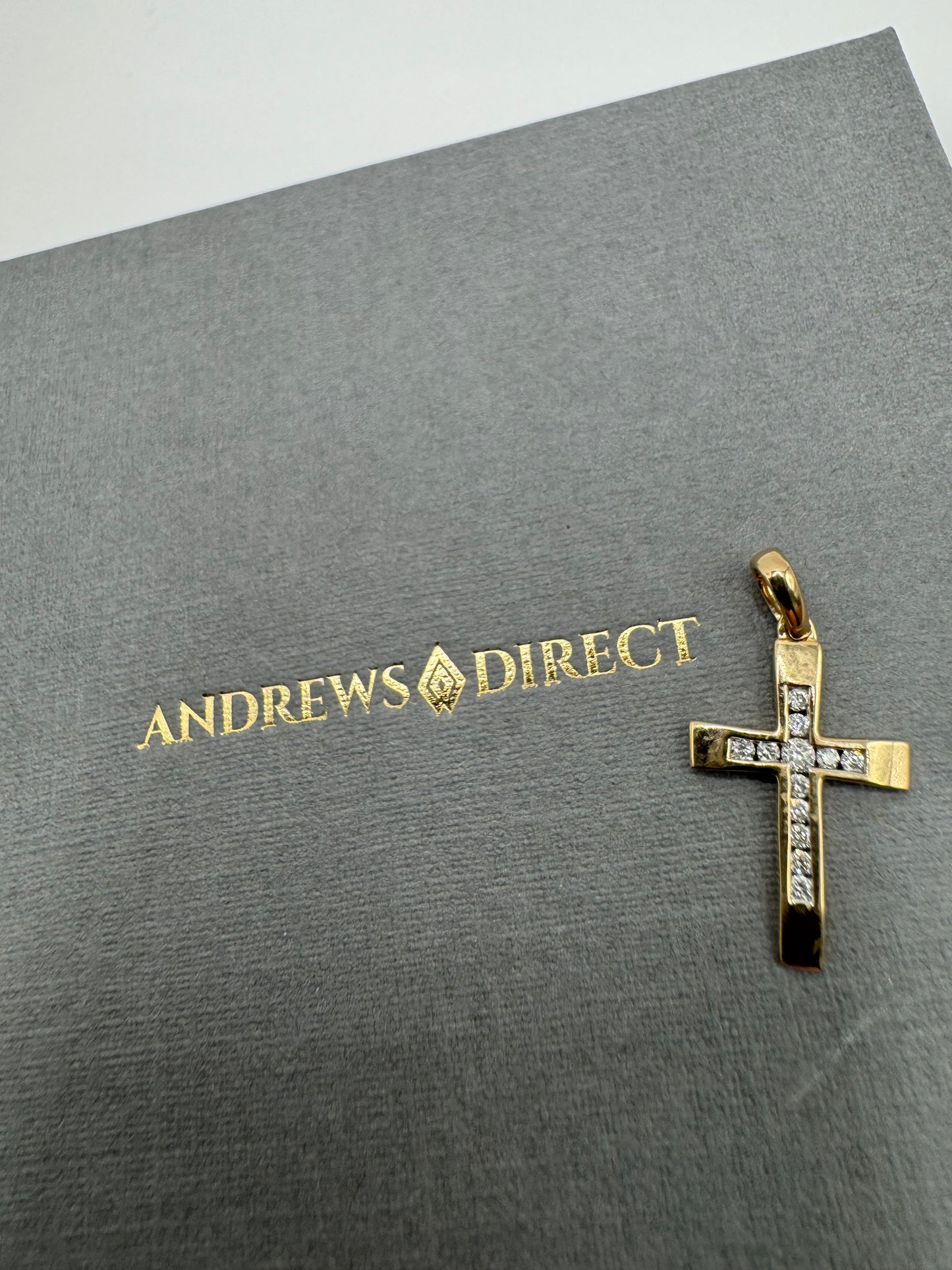 9ct Yellow Gold 0.12 Carat 23x12mm Diamond Set Cross Pendant (0033)