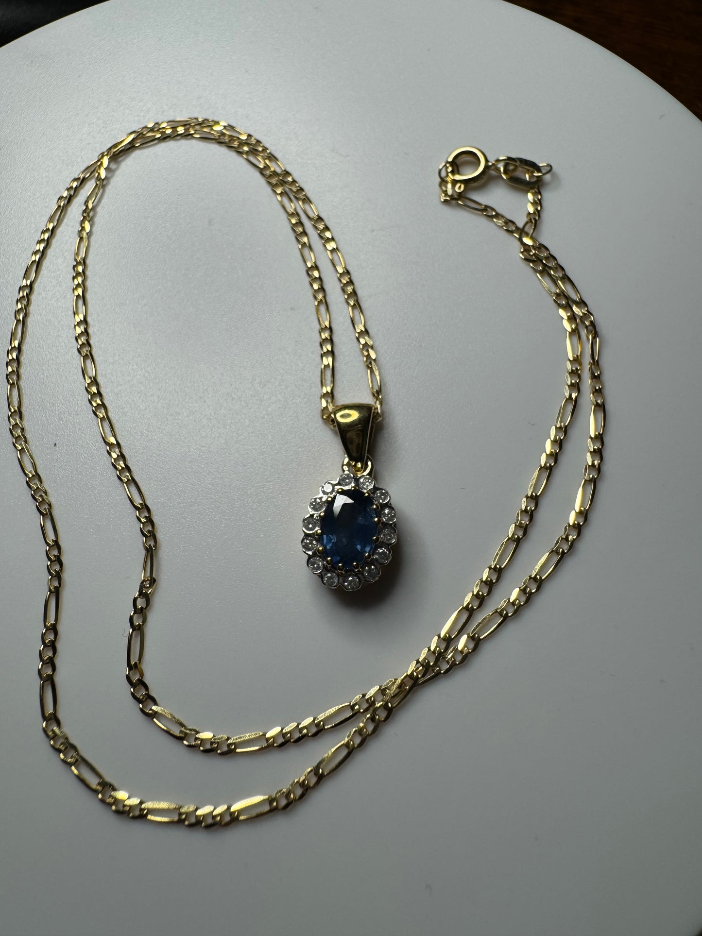 9ct Yellow Gold Sapphire and Diamond Cluster Pendant on 18 Inch Chain (0354)