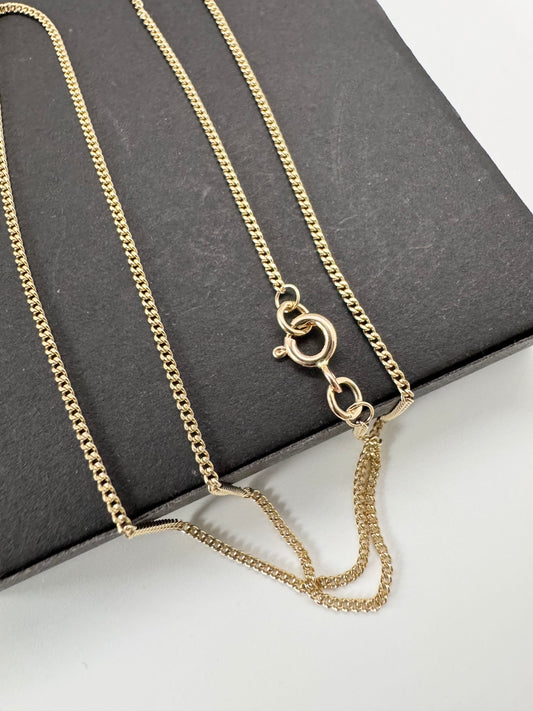 9ct Yellow Gold 1.4mm Curb Link Chain Various Lengths Available (G16FC)