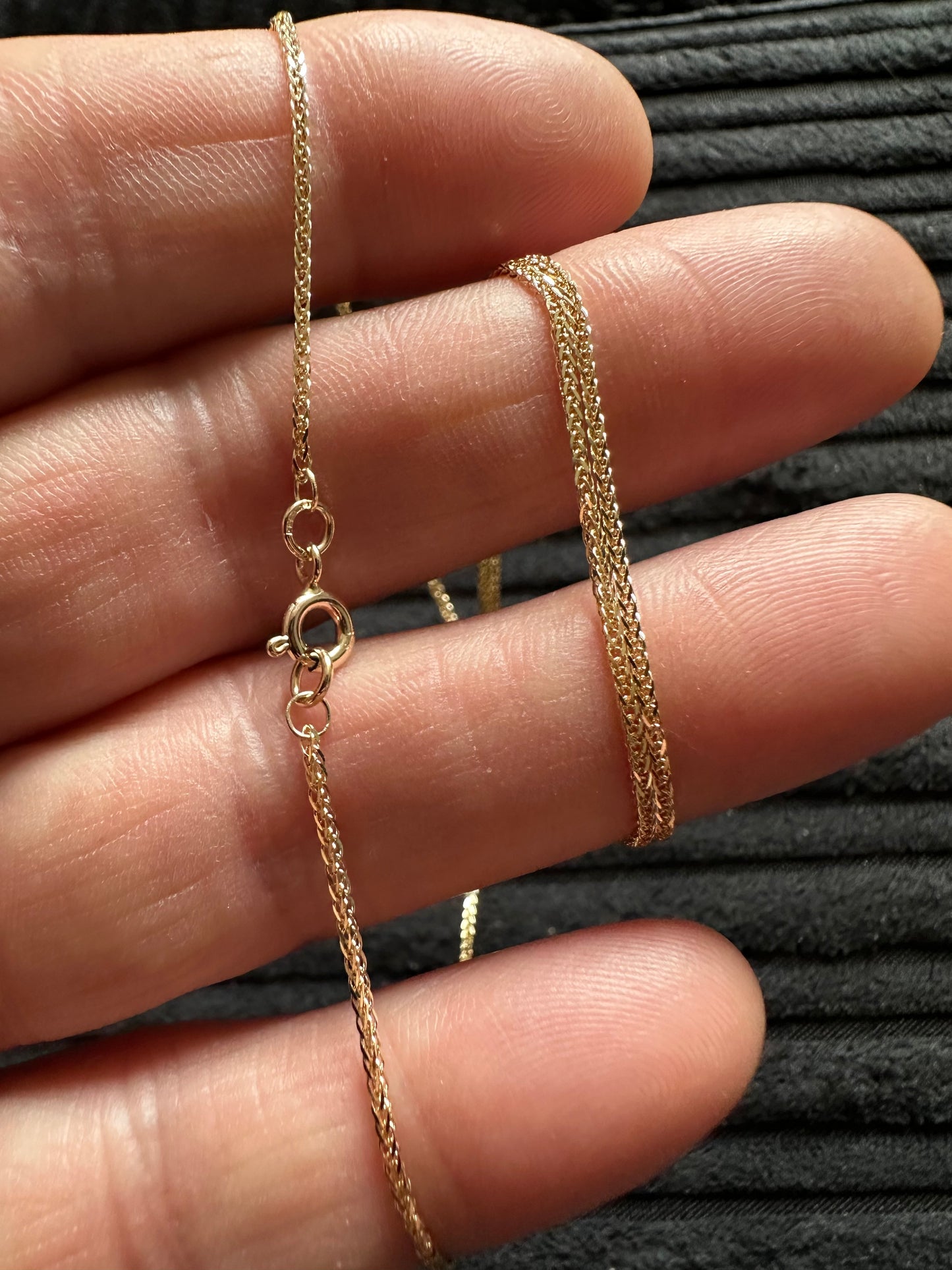 9ct Yellow Gold 1.44mm Diamond Cut Spiga Chain Various Lengths (GFSP25)