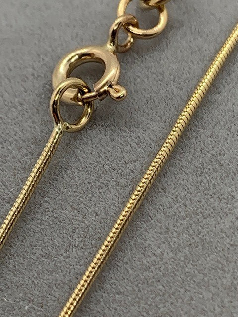 9ct Yellow Solid Gold 0.9mm Snake Neck Chain Various Lengths (GSNM)
