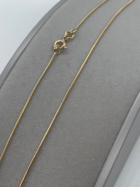 9ct Yellow Solid Gold 0.9mm Snake Neck Chain Various Lengths (GSNM)