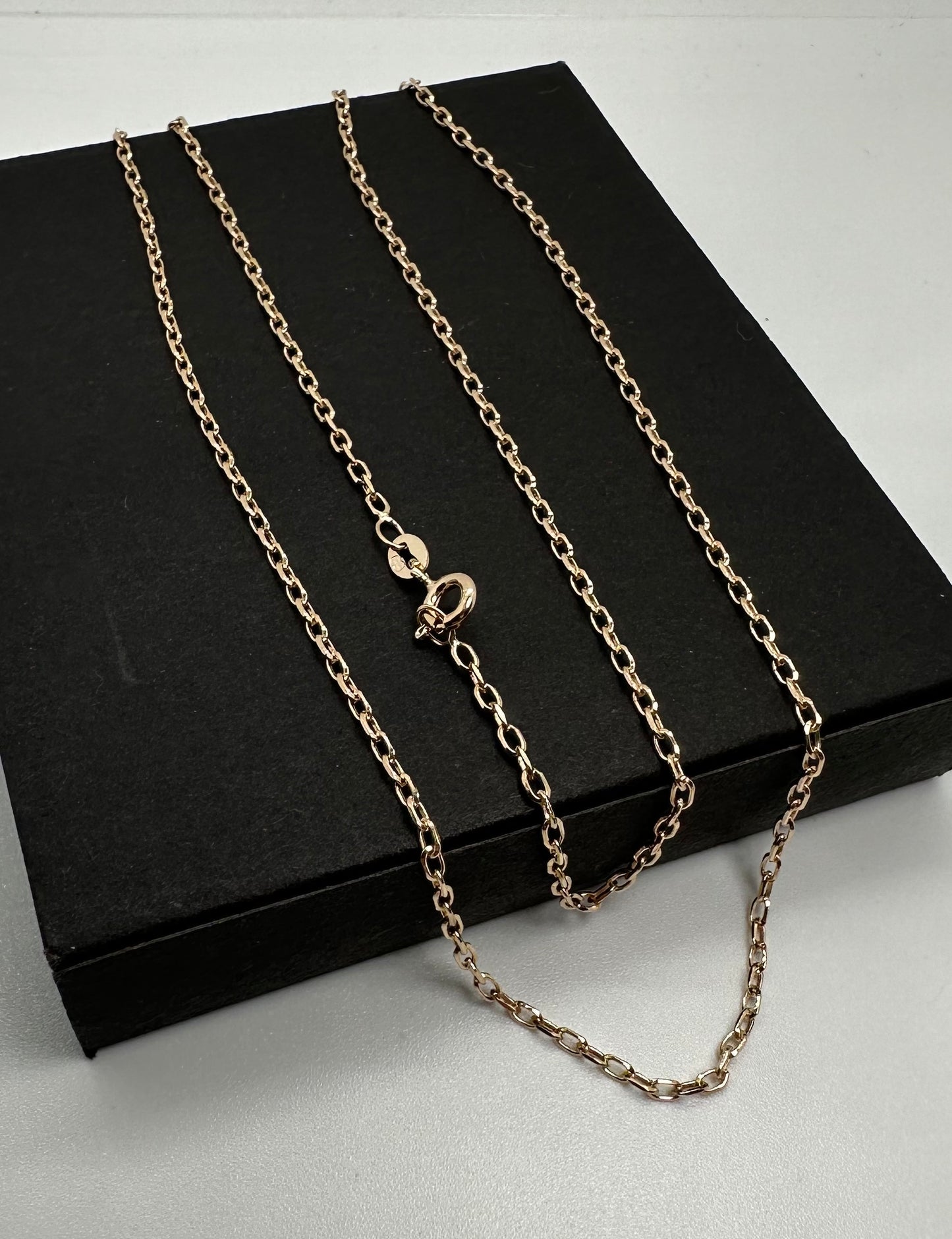 9ct Yellow Gold 1.7mm Diamond Cut Solid Belcher Chain Various Lengths (003A)