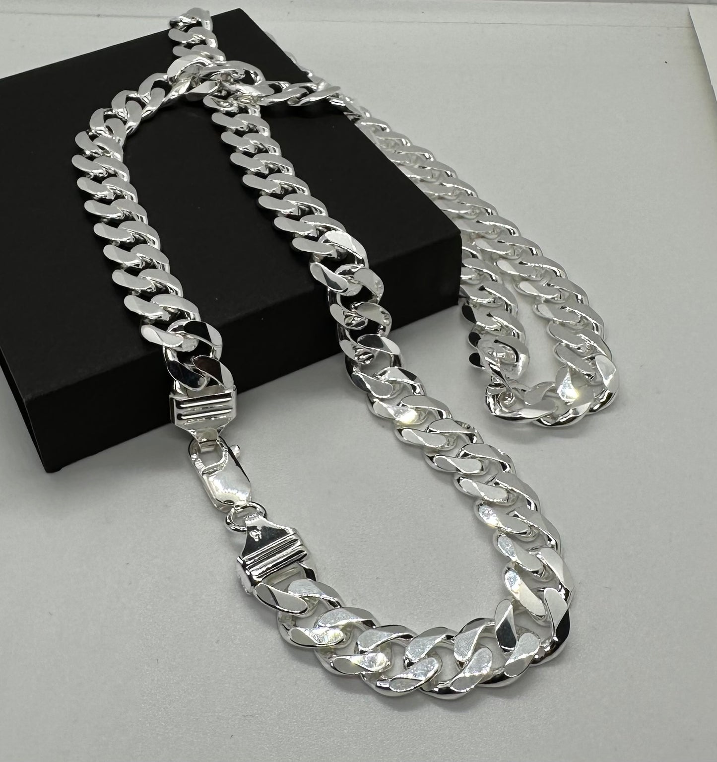 Sterling Silver 9.5mm Heavy Curb Chain Necklace Various Lengths (SCN006)