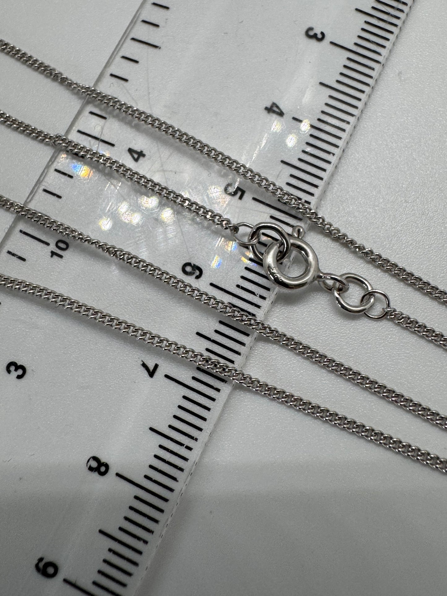 9ct White Gold 1.2mm Curb Link Chain Various Lengths (W14C)