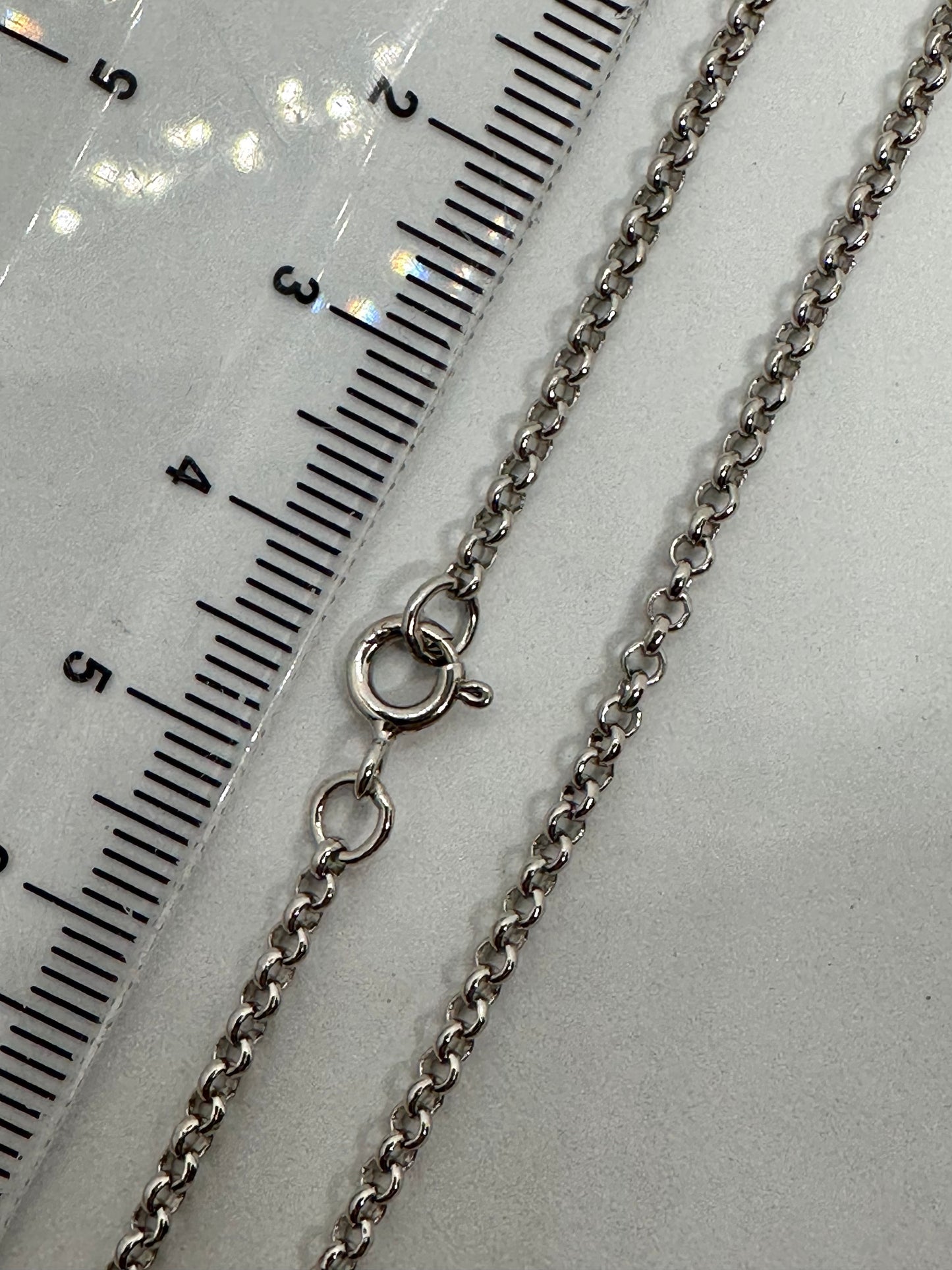 9ct White Gold 2.25mm Round Belcher Link Chains Various Lengths (WBBL)