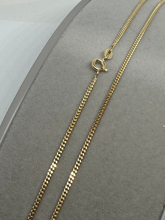 9ct Yellow Gold 1.5mm Curb Close Link Chain Various Lengths (162)