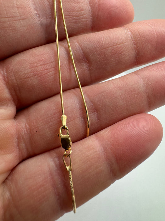 9ct Yellow Gold 1 Round Snake Chain Lobster Clasp Various Lengths (0232)