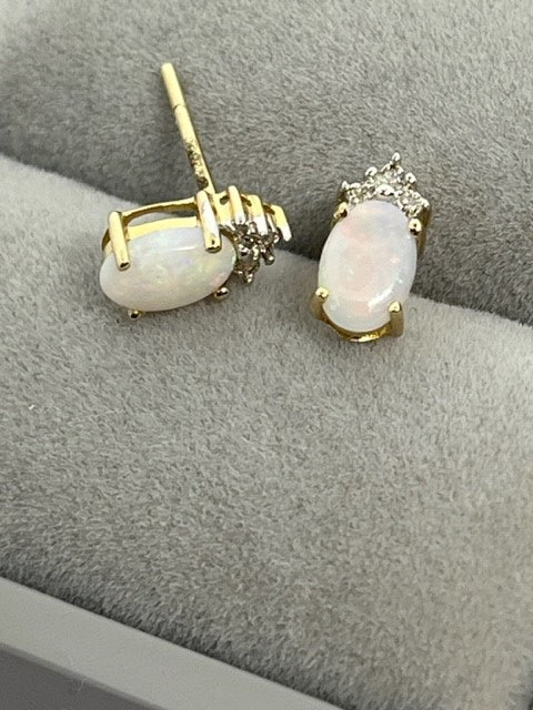 9ct Yellow Gold Natural Opal and Diamond Stud Earrings (292O)