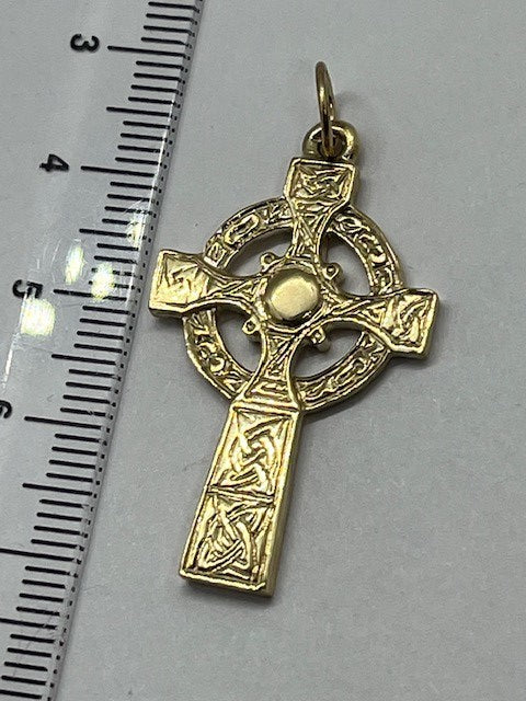 9ct Yellow Gold Solid 40x22mm Celtic Engraved Patterned Cross Pendant (545)