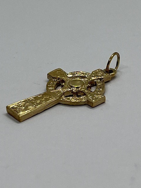9ct Yellow Gold Solid 40x22mm Celtic Engraved Patterned Cross Pendant (545)