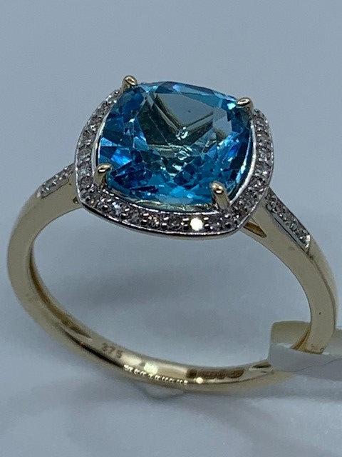 9ct Yellow Gold Blue Topaz and Diamond Ring, Sizes J to Q (447)