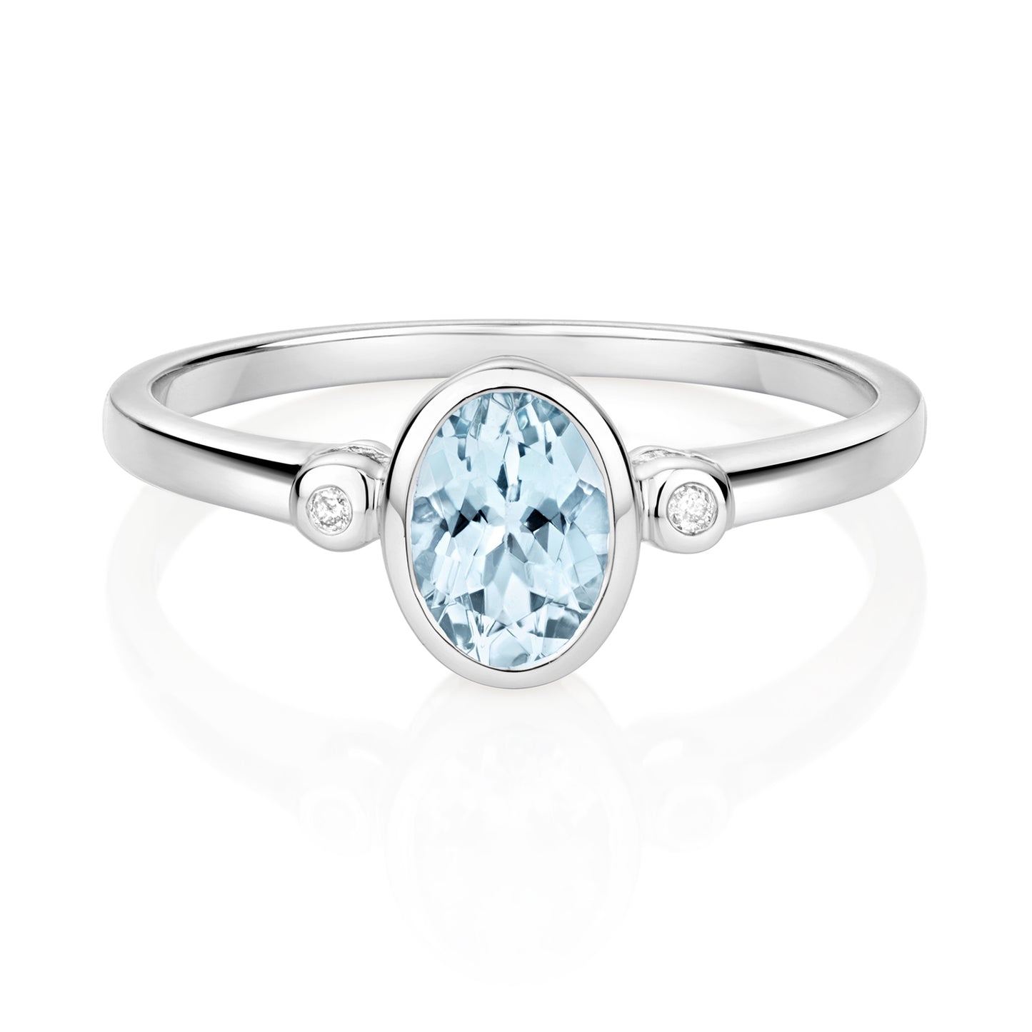 9ct White Gold Aquamarine and Diamond Cocktail Ring, RIng sizes J to Q (904)