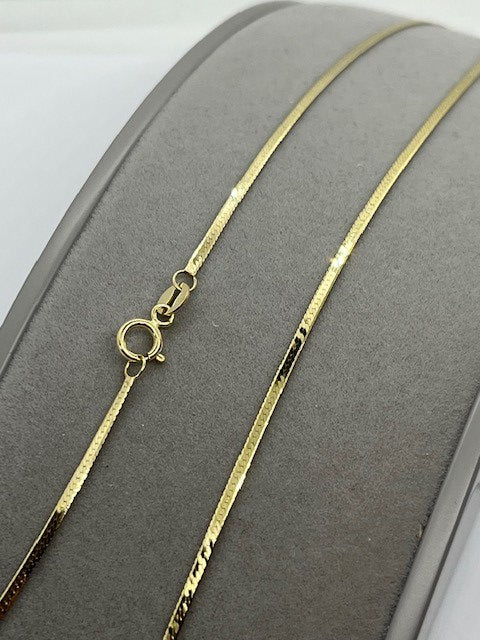 9ct Yellow Gold 1.7mm Flat Snake Link Chain Various Lengths (577)