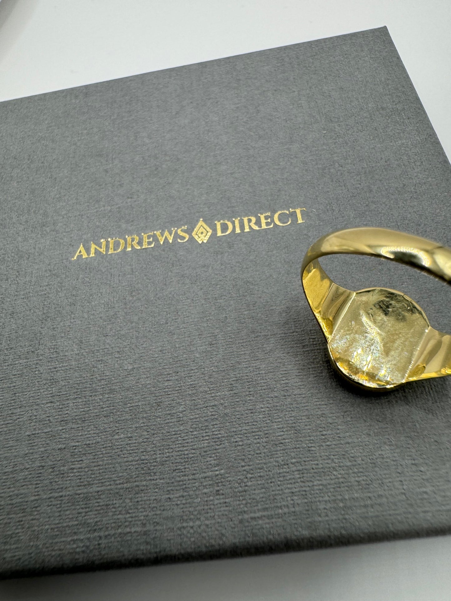 9ct Yellow Gold Black Onyx Polished Signet Ring, Sizes P to V (0121)