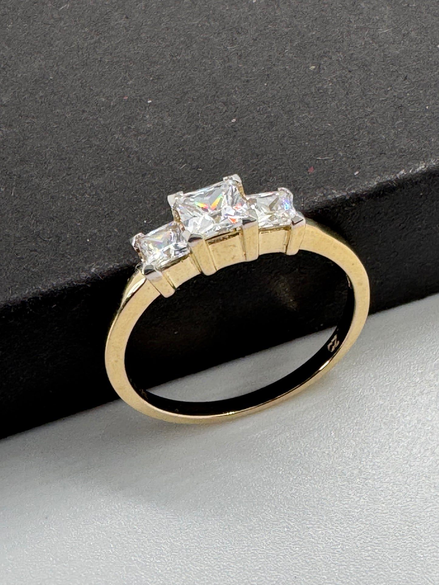 9ct Yellow Gold 5mm Square Stone Set Graduated Ring, Sizes J to T (6461)
