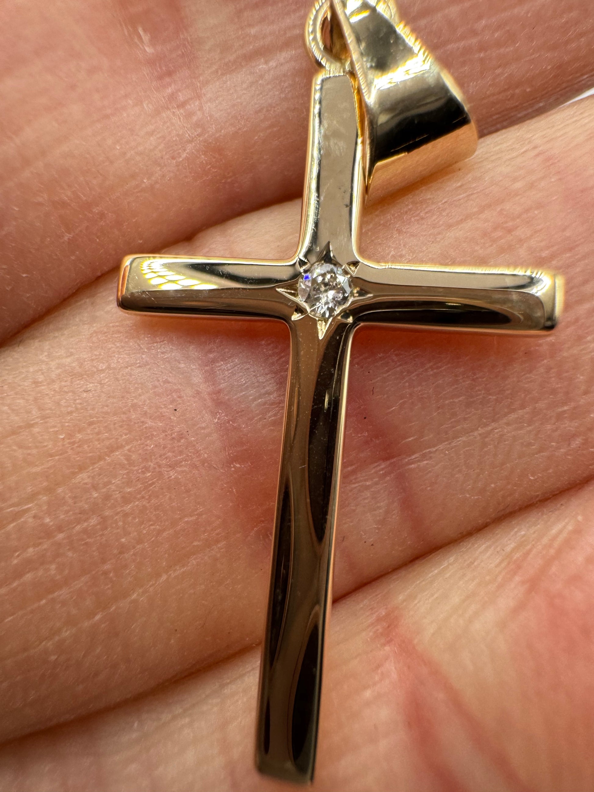 gold cross pendant