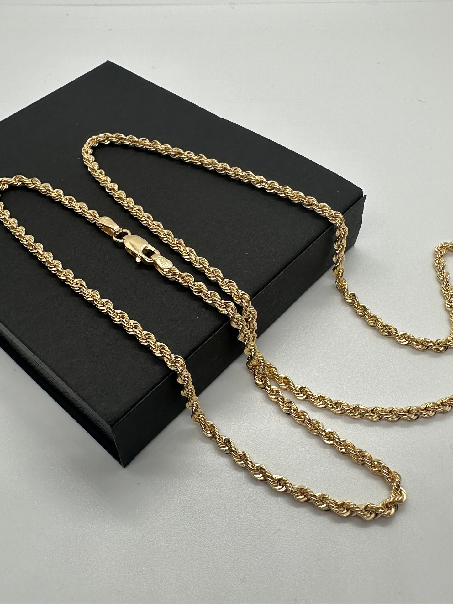 9ct Yellow Gold 2.7mm Hollow Rope Chain Various Lengths (0136)