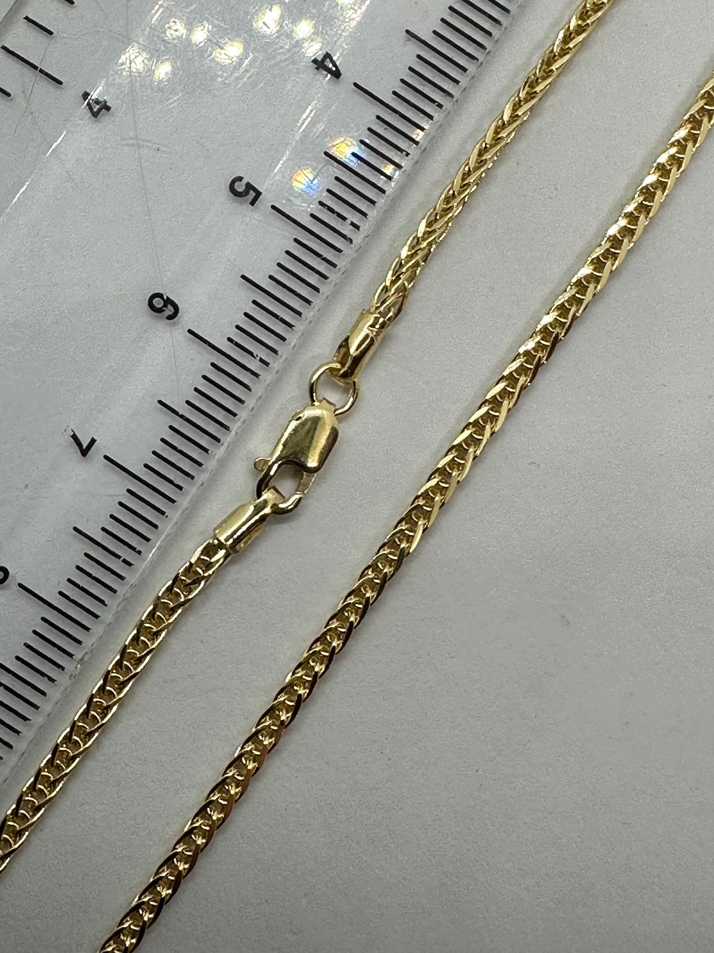 9ct Yellow Gold 2mm Diamond Cut Square Link Spiga 16" / 40cm Chain (0537)
