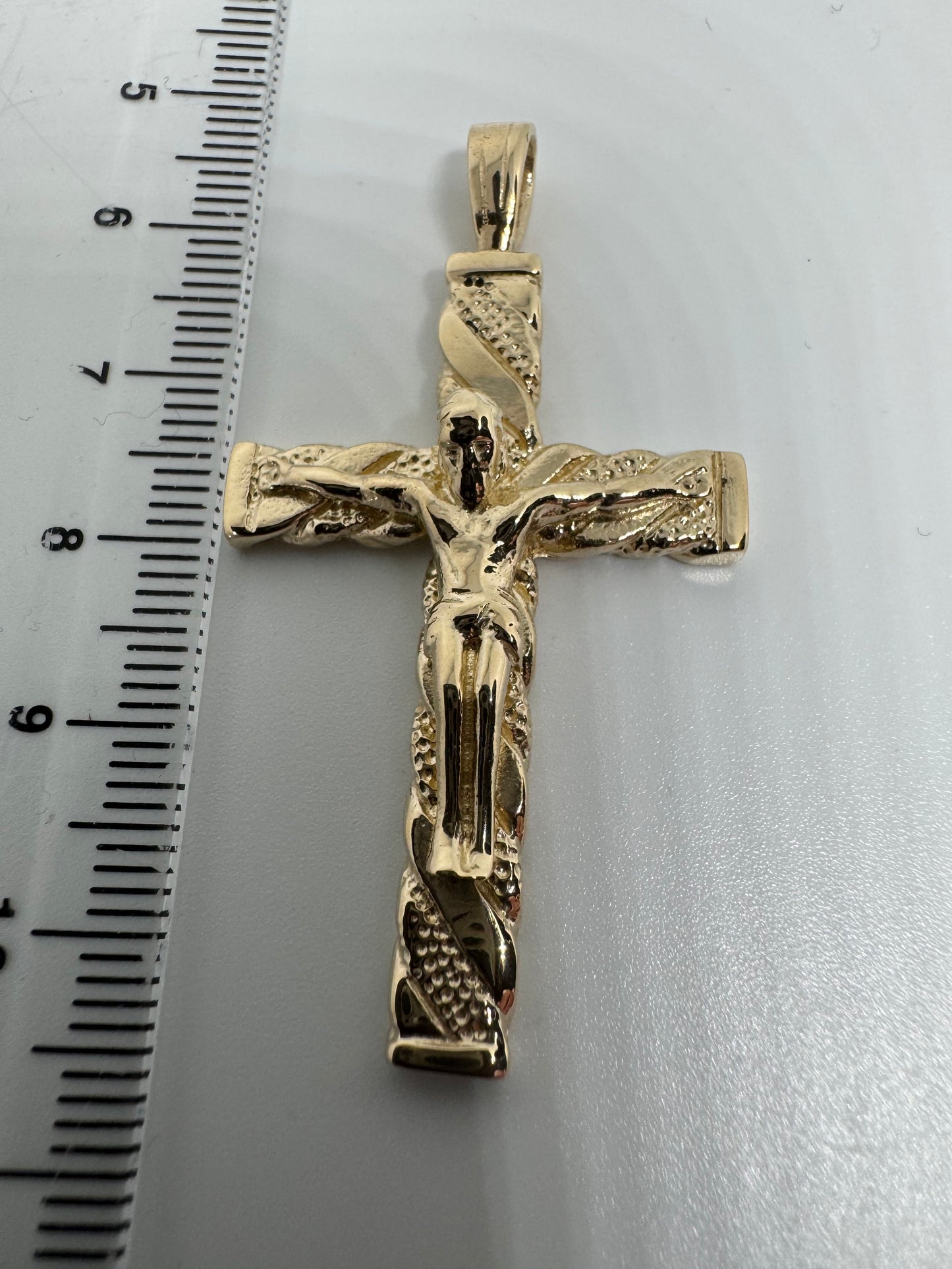 9ct Yellow Gold 62x32mm Hand Engraved Crucifix Cross Pendant (0214)