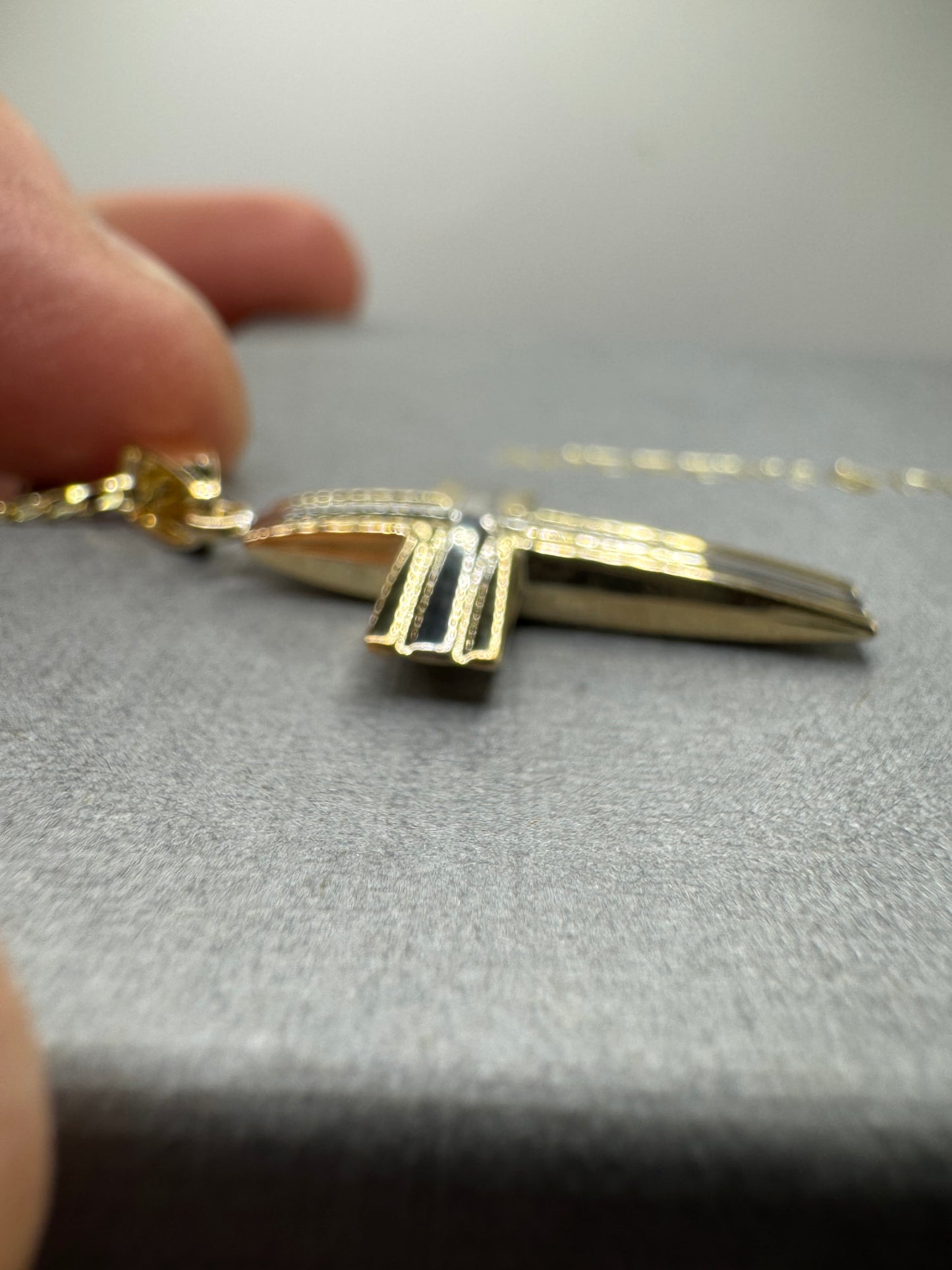9ct Yellow/White Gold Double Sided Cross Pendant on 18" Chain Necklace (0243)