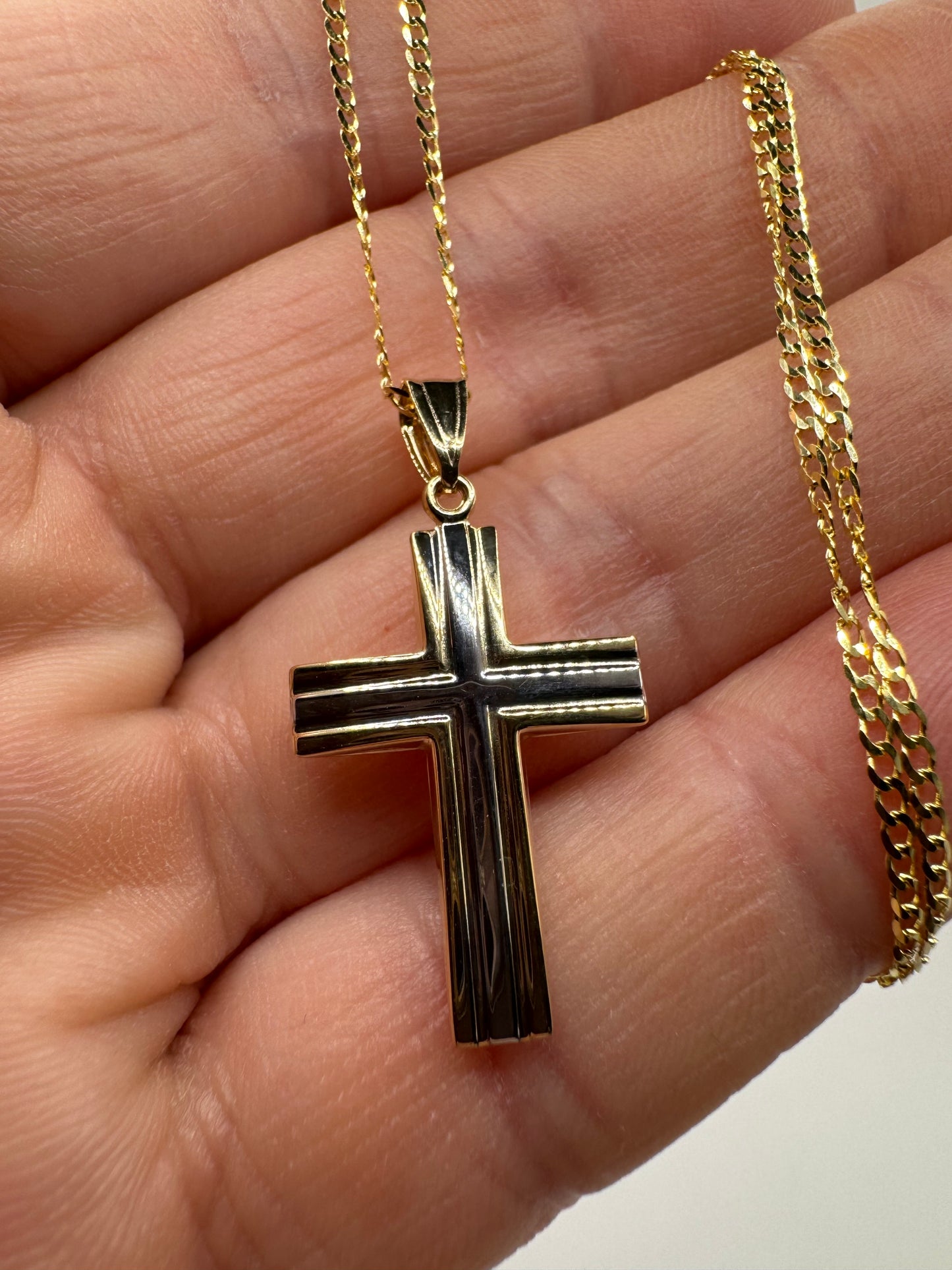 9ct Yellow/White Gold Double Sided Cross Pendant on 18" Chain Necklace (0243)