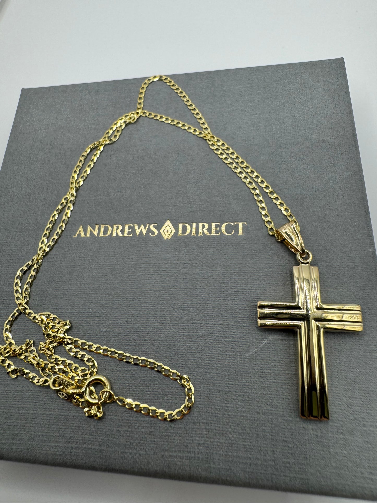 9ct Yellow/White Gold Double Sided Cross Pendant on 18" Chain Necklace (0243)