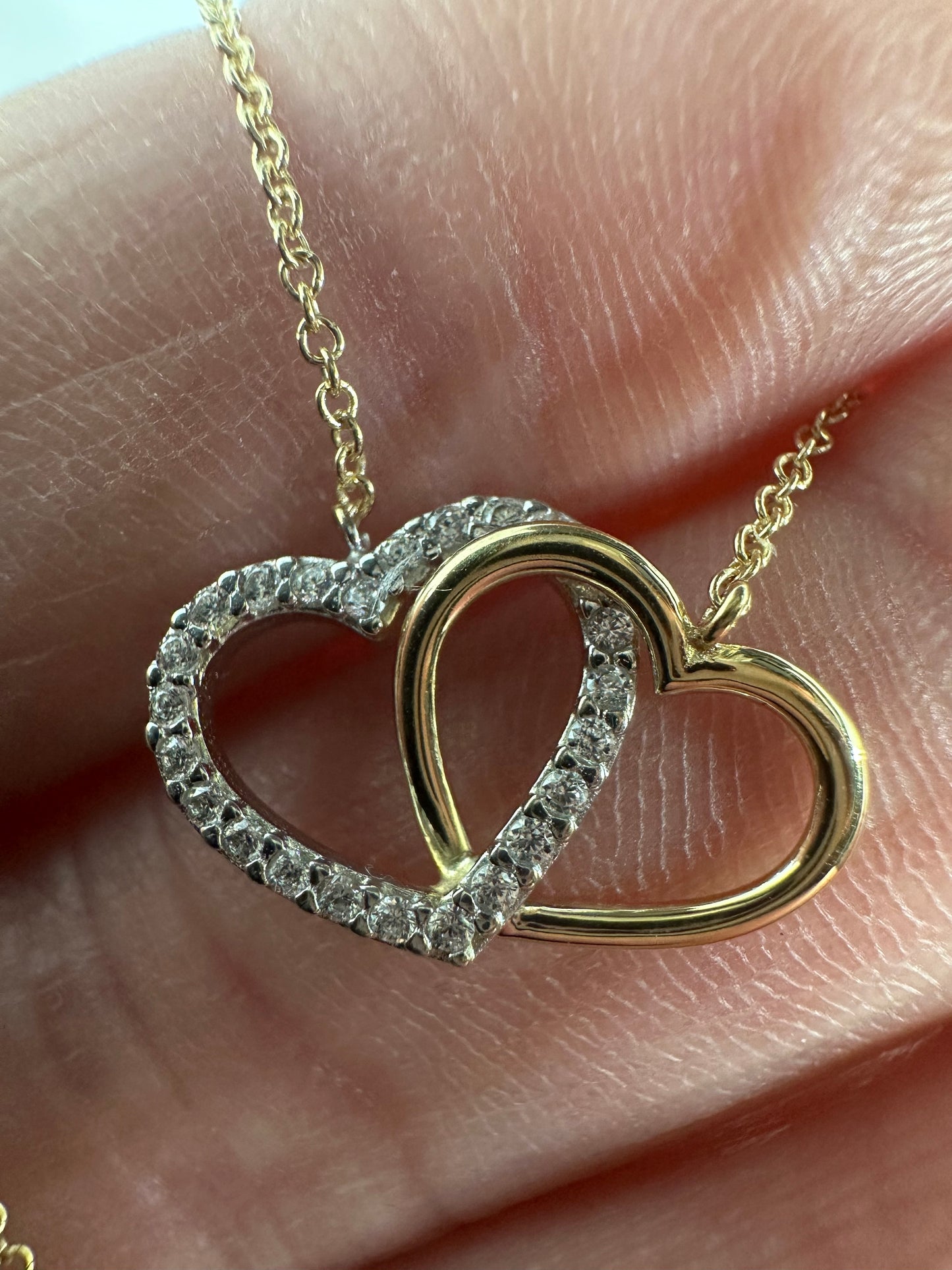 9ct Yellow Gold Zirconia Set Double Hearts Pendant on 18" Neck Chain (0596)