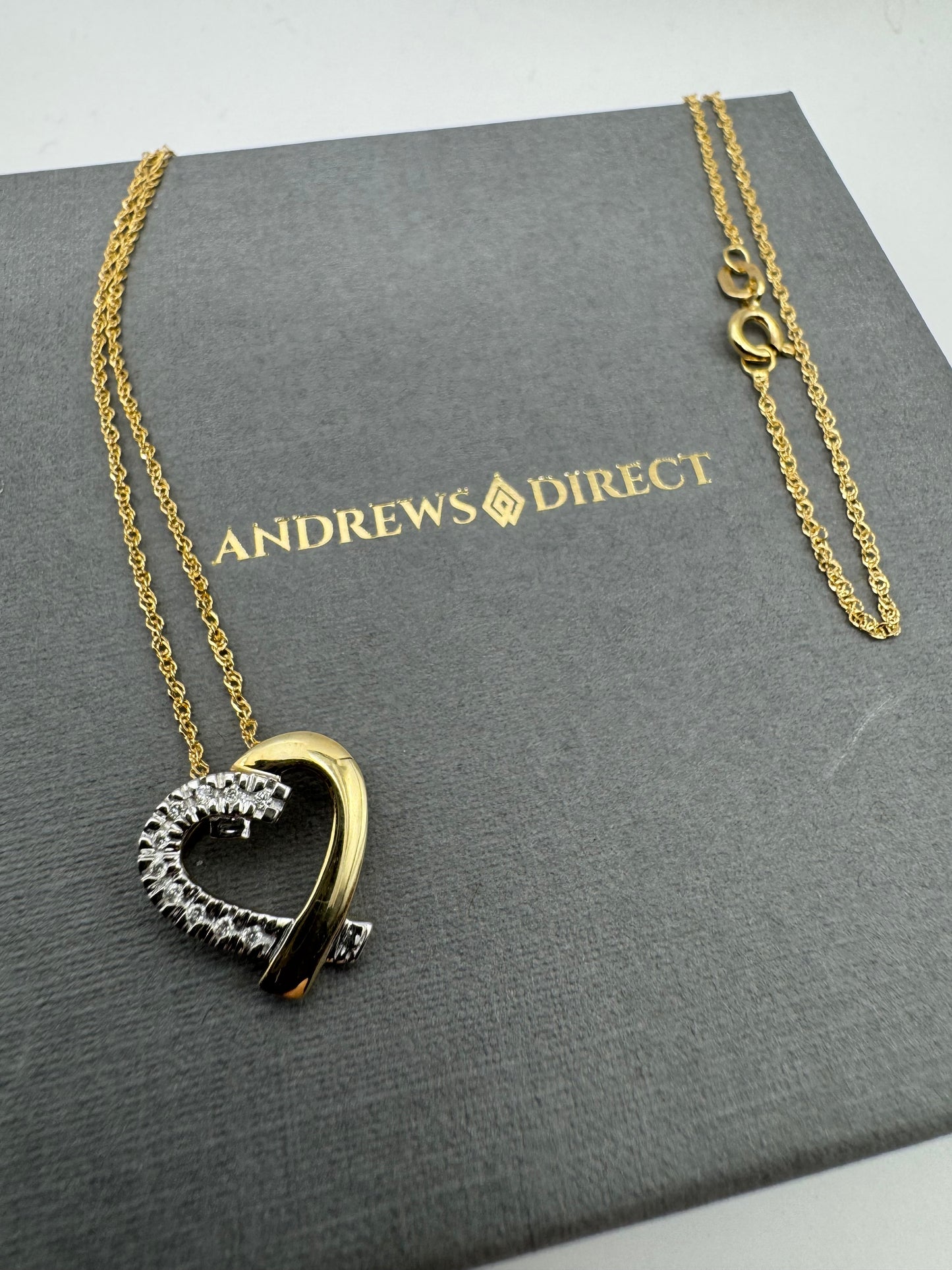 9ct Yellow Gold Diamond Heart Shaped Pendant on 18 Inch Singapore Chain (0004)