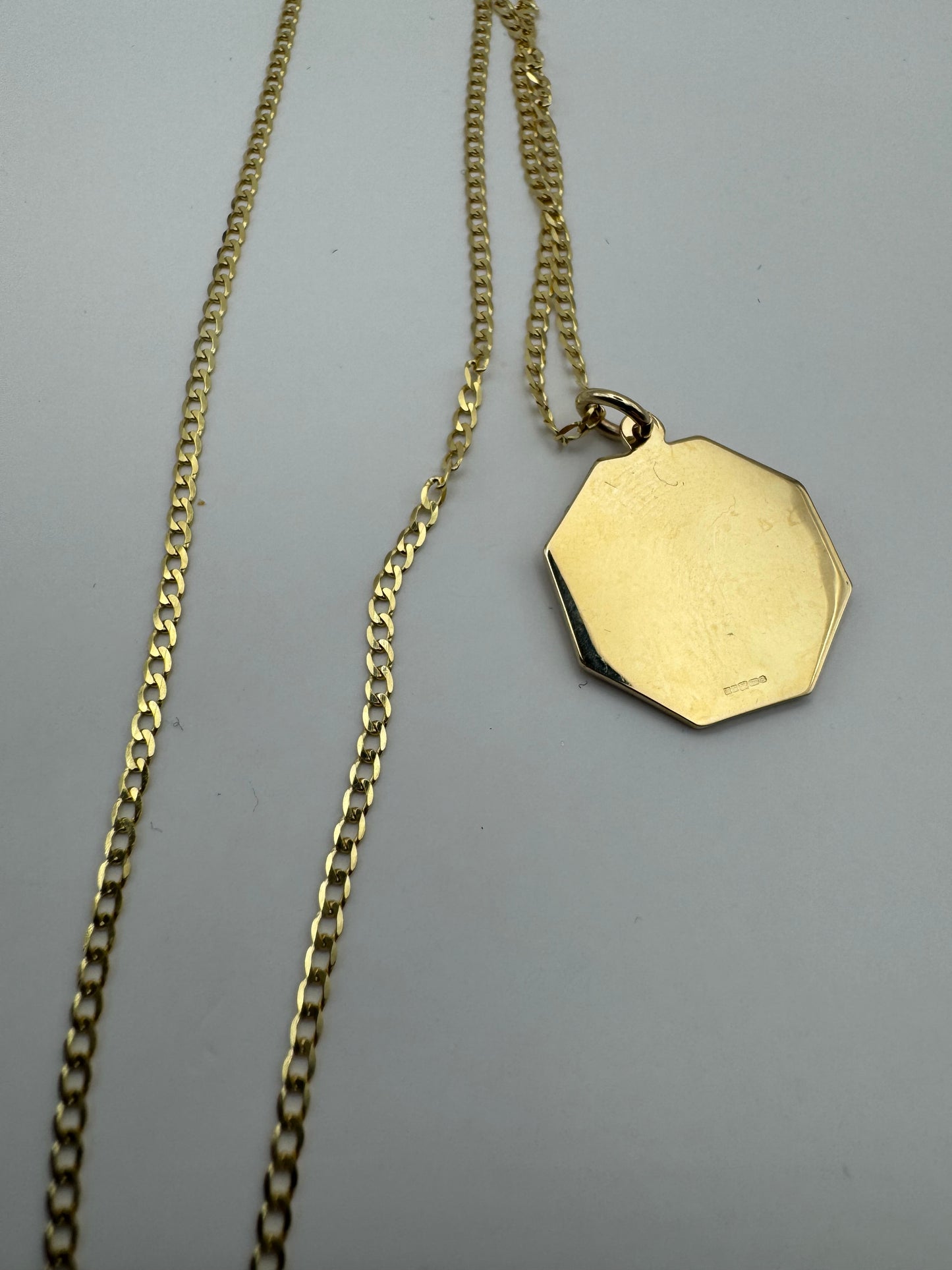 9ct Yellow Gold Solid St Christopher Pendant Necklace 18 Inch
