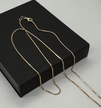 9ct Yellow Gold 0.9mm Diamond Edge Square Franco Chain (085A)