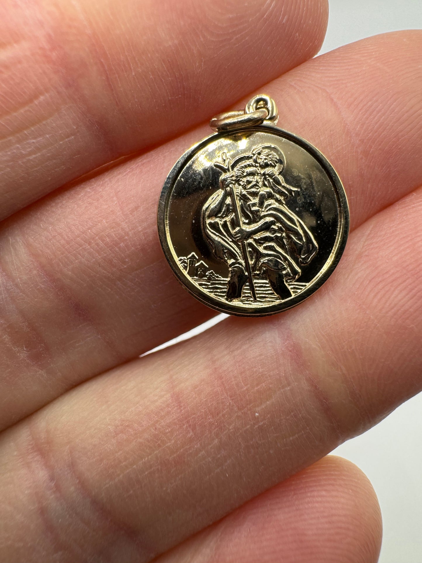 9ct Yellow Gold Solid St Christopher Double Side Pendant (035)