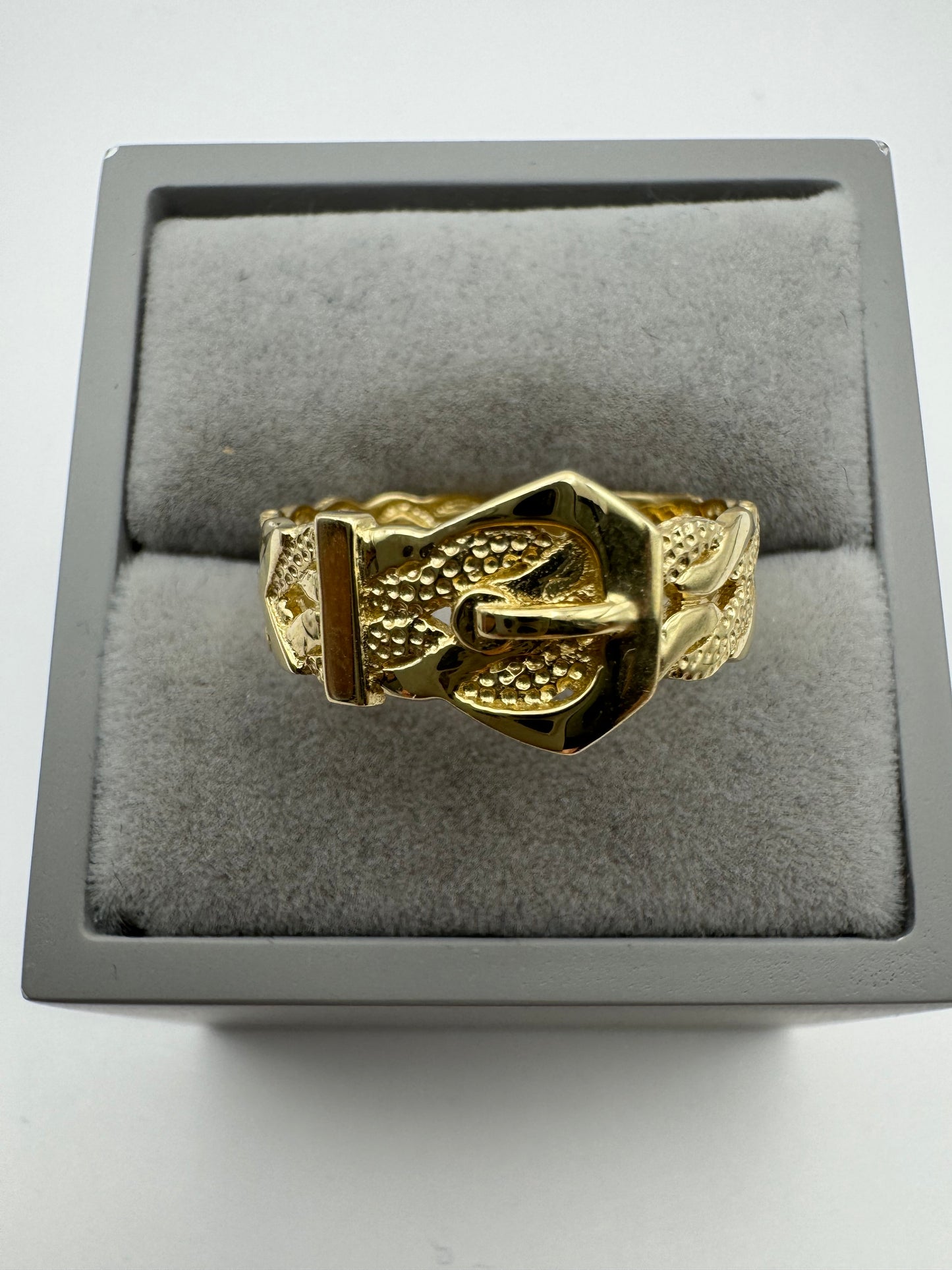 9ct Solid Yellow Gold Fancy Buckle Ring 10mm Width, Sizes L to T (017)