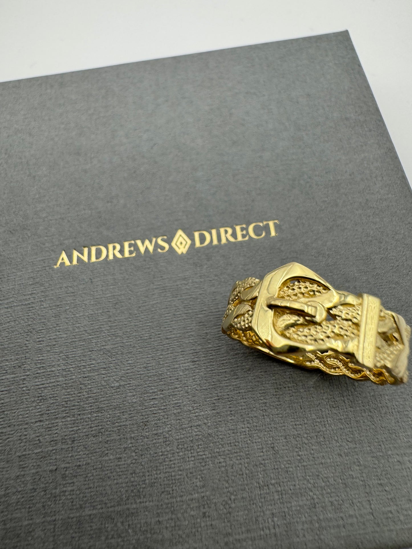 9ct Solid Yellow Gold Fancy Buckle Ring 10mm Width, Sizes L to T (017)