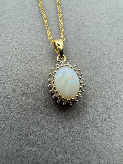 9ct Yellow Gold Real Opal Diamond Cluster Pendant on 20" Chain (266O)
