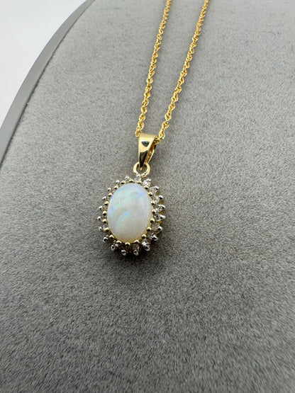 9ct Yellow Gold Real Opal Diamond Cluster Pendant on 20" Chain (266O)