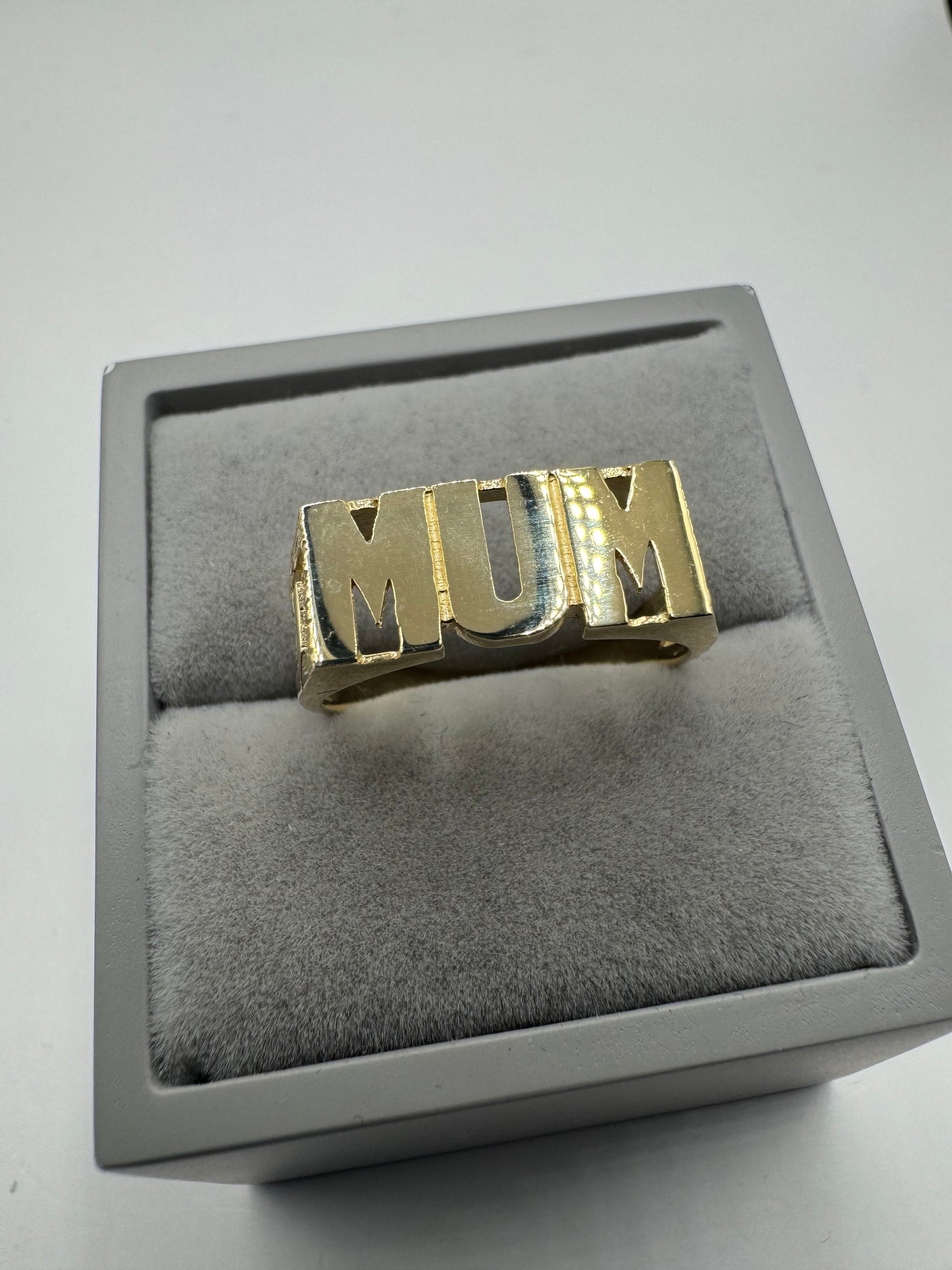 9ct Yellow Gold 18x8mm MUM Mums Designed Ring, Sizes M to T (0043)