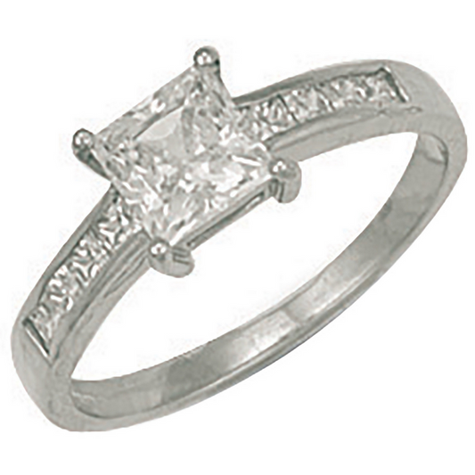 9ct White Gold Princess Cocktail/Cluster Ring, Ring sizes J to T (465)