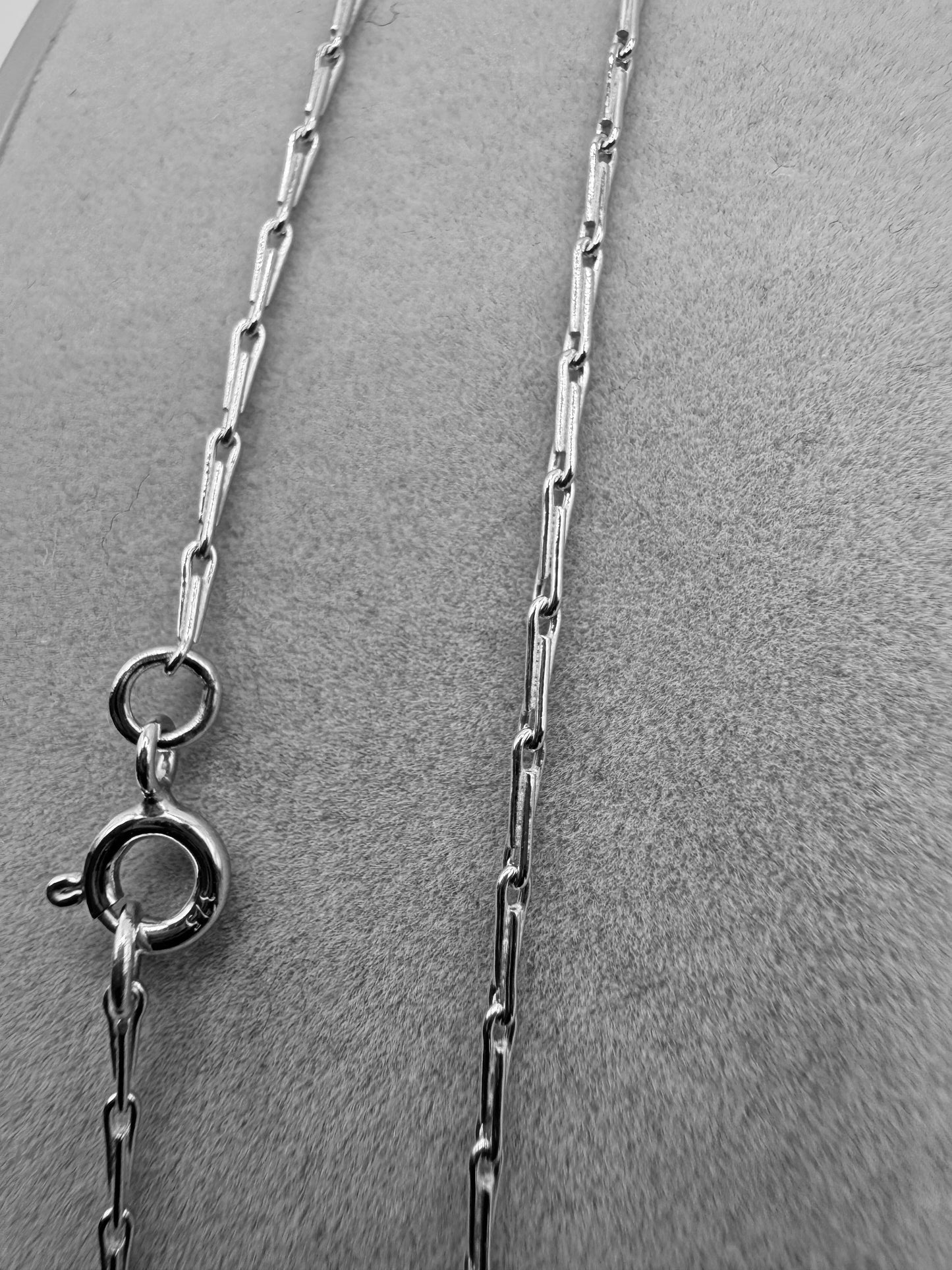 9ct White Gold Solid Hayseed 1.44mm Necklace Chain Various Lengths (WHS2)