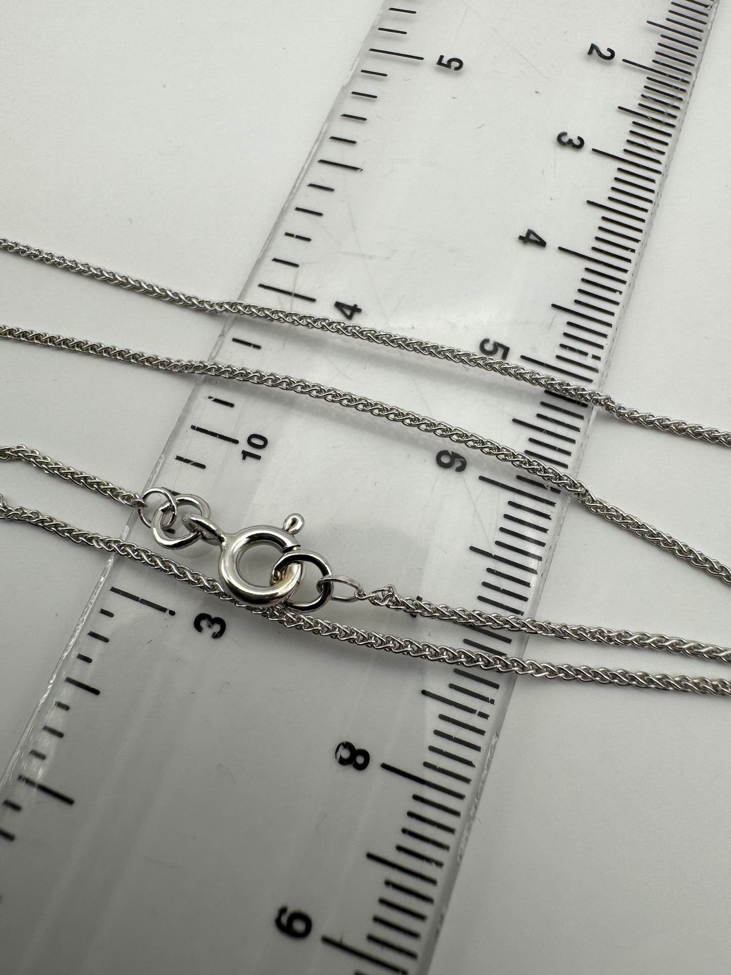 9ct White Gold 1.1mm Spiga Necklace Chain Various Lengths (WSP20)