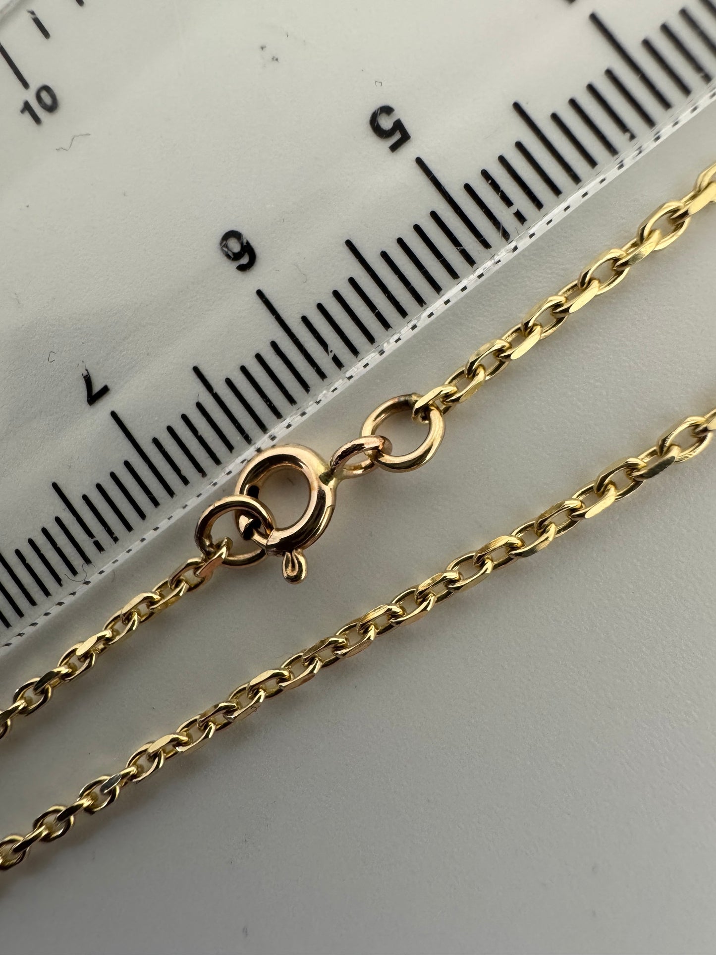 9ct Yellow Solid Gold 1.6mm Trace Chain (2021FT)