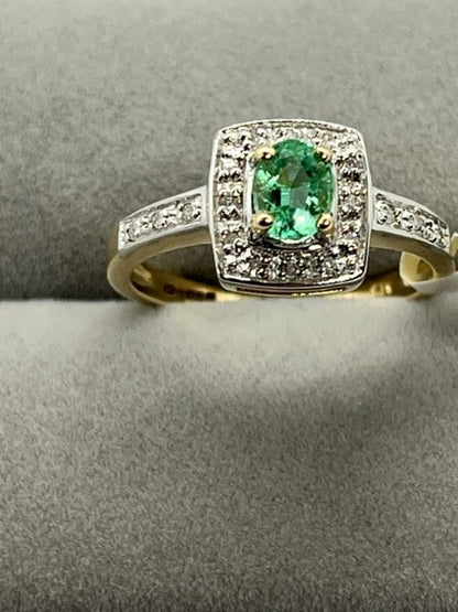 9ct Yellow Gold Emerald and Diamond Cluster Style Ring, Sizes J to Q (295)