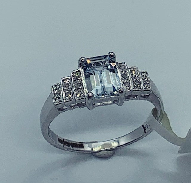 9ct White Gold Aquamarine and Diamond Tiered Cluster Ring, Sizes J to Q (297)
