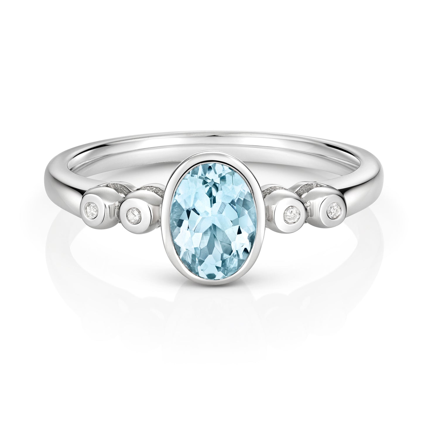 9ct White Gold Aquamarine and Diamond Cocktail Ring, Ring sizes J to Q (922)