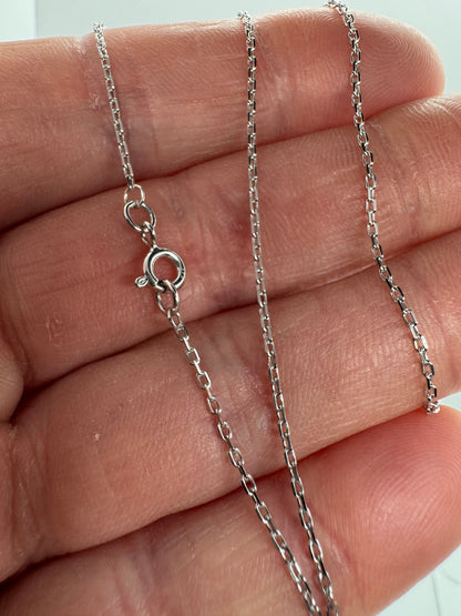 9ct White Gold 1.34mm Trace Diamond Cut Oval Link Chain Various Lengths (w40aft)